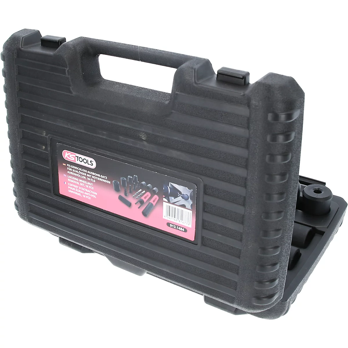 Schwarzer Werkzeugkoffer mit Griff, geöffnet. Aufkleber mit Werkzeugen und Markenlogo.